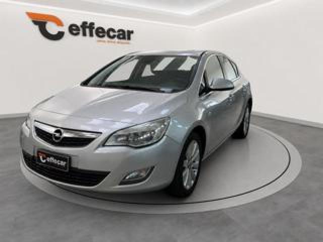Opel Astra 1.6 16v Vvt 5 Porte Cosmo 