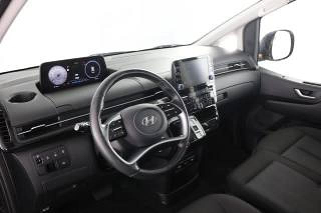 Hyundai Staria Staria 2.2 At 2wd 9 Posti Wagon 