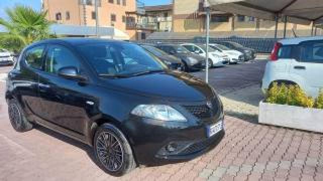 Lancia Ypsilon 1.0 Firefly 5 Porte S&s Hybrid Ecochic  