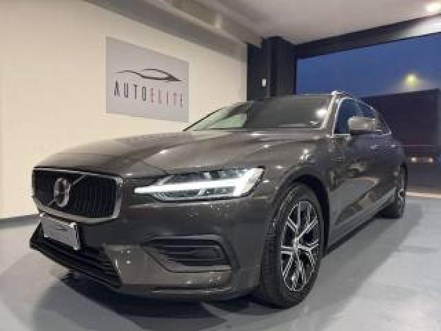 Volvo V60 B4 
