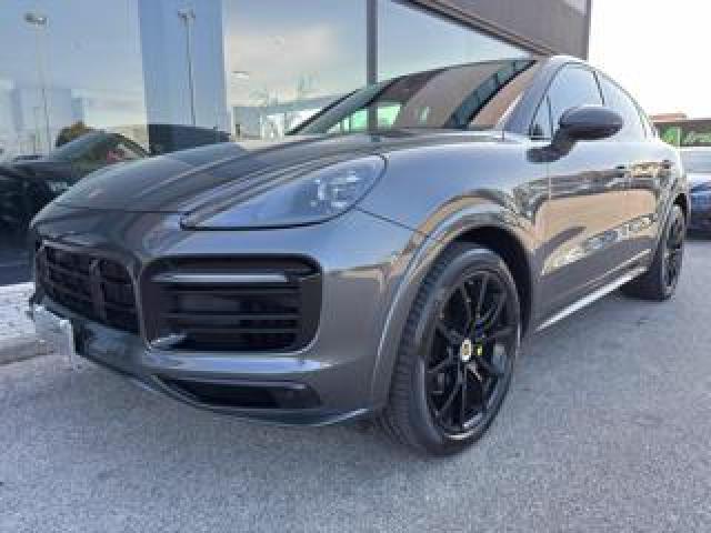 Porsche Cayenne Coupé 3.0 V6 Hybrid Edition Black Promo 