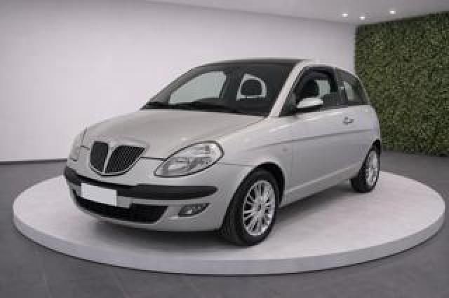 Lancia Ypsilon Ii 1.2 16v 80cv Oro 