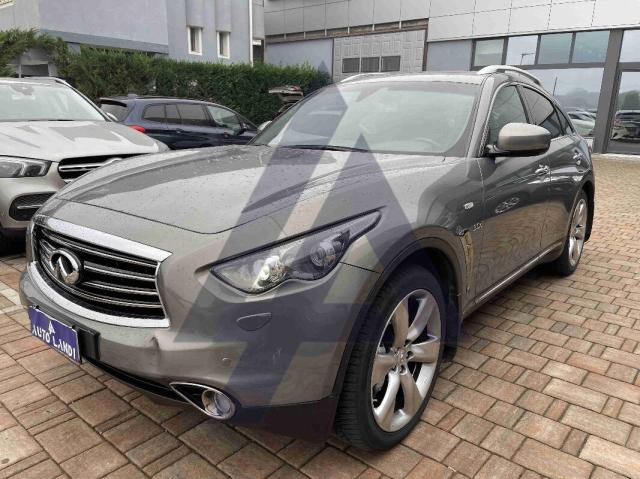Infiniti