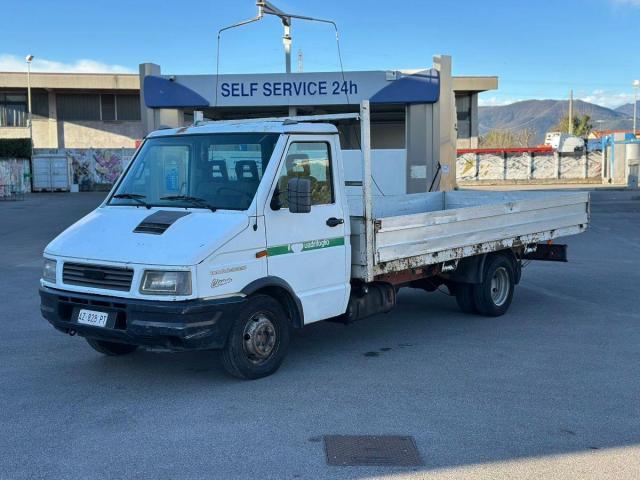 Iveco Daily 35.12 2.8 Tdi Classic 