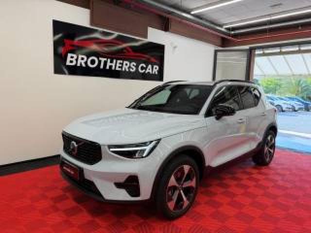 Volvo Xc40 B3 Automatico Plus Dark 