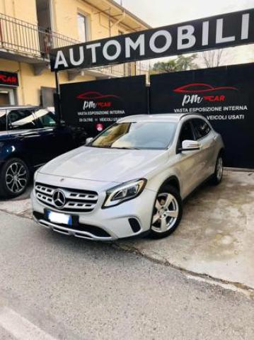 Mercedes Benz Gla 180 Premium 