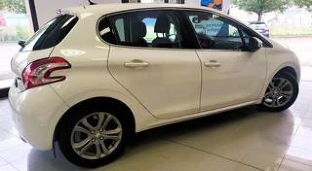 Peugeot 208 1° Serie Puretech 82 5 Porte Allure 