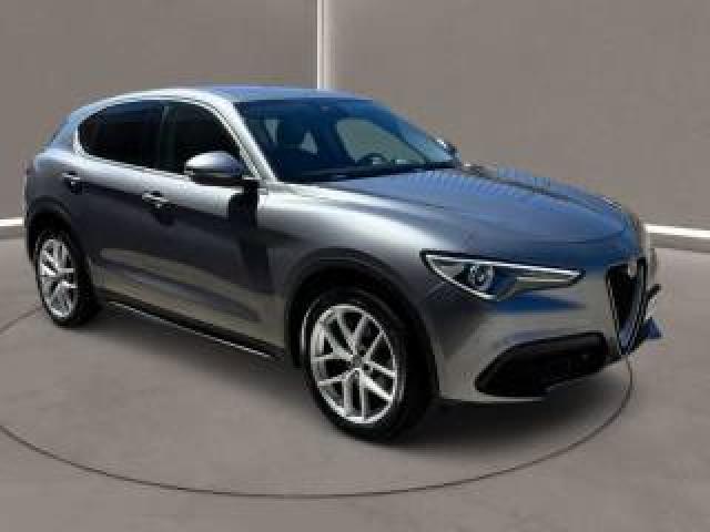 Alfa Romeo Stelvio -  2.0 Turbo 280 Cv At8 Q4 First Edition 