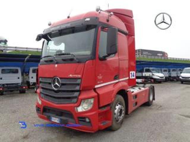 Mercedes Benz