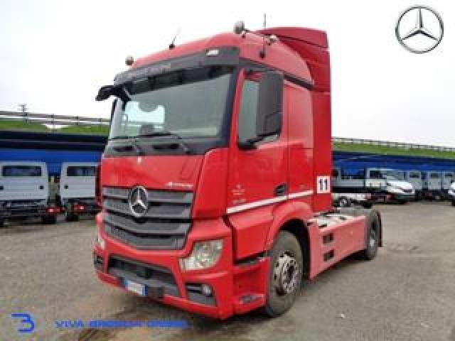 Mercedes Benz