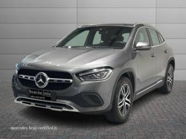 Mercedes Benz