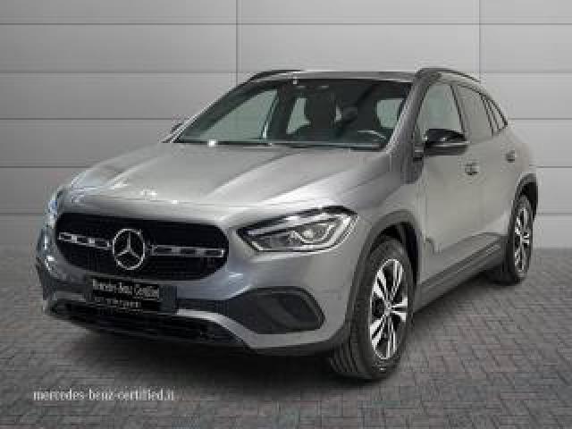 Mercedes Benz