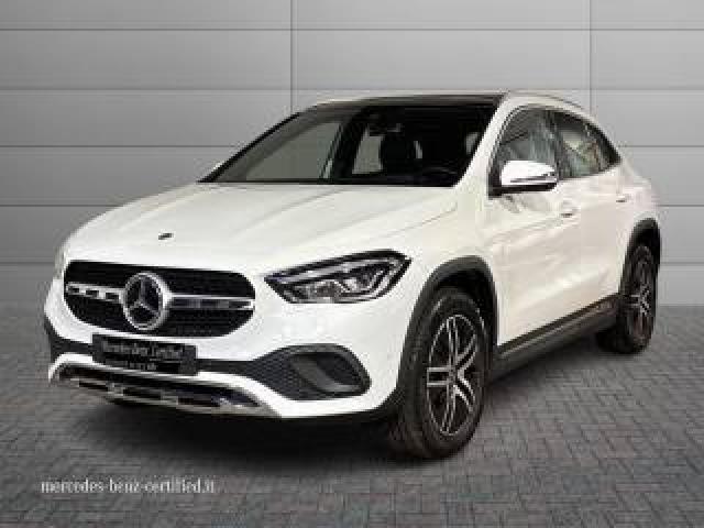 Mercedes Benz