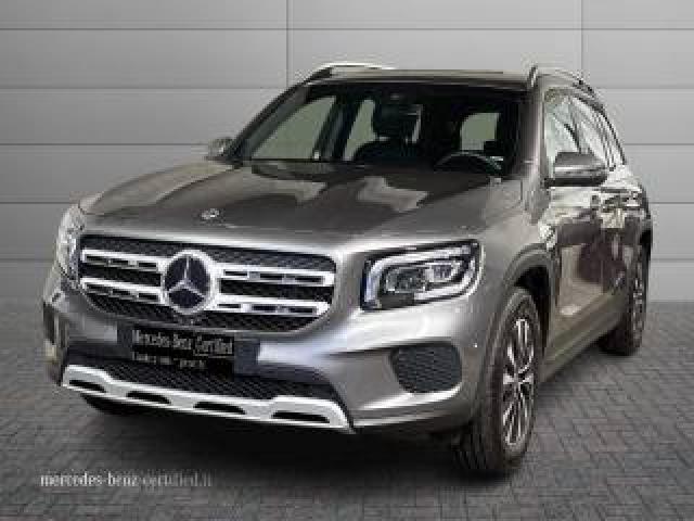 Mercedes Benz