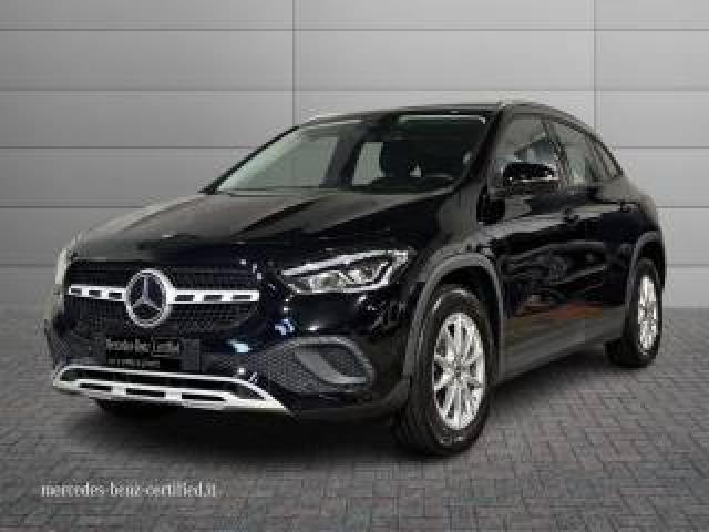 Mercedes Benz