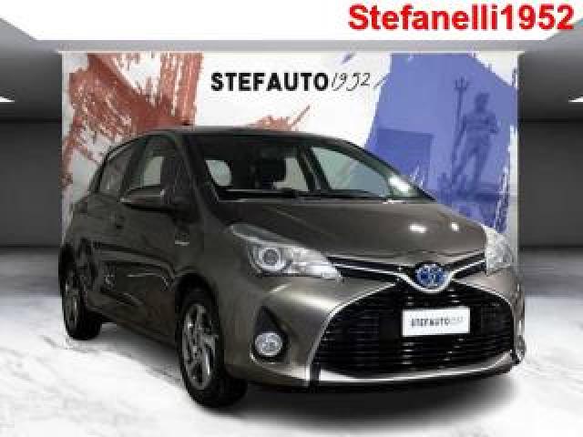 Toyota Yaris Iii 2015 -  5p 1.5h Active My16 
