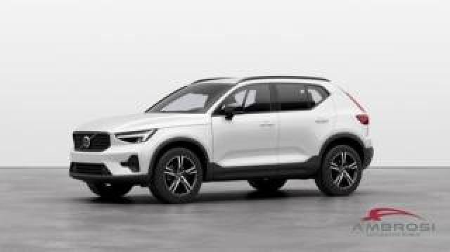 Volvo Xc40 B3 Mild Hybrid Benzina Plus Dark 