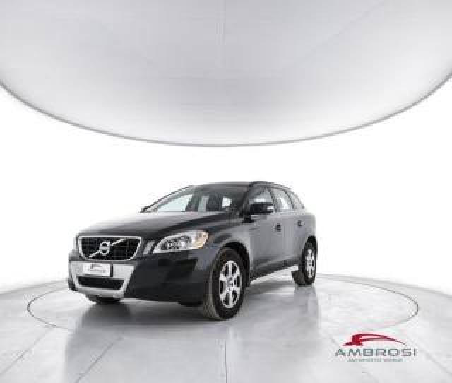 Volvo Xc60 D4 Momentum - Per Operatori Del Settore 
