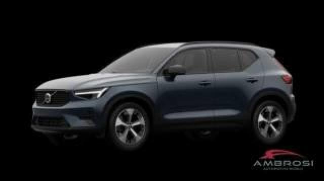 Volvo Xc40 B3 Mild Hybrid Benzina Plus Dark 
