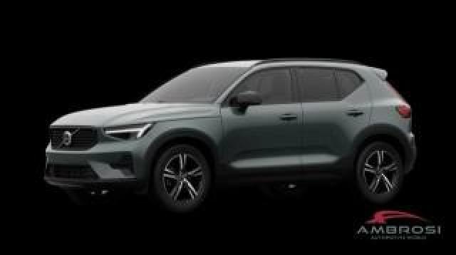 Volvo Xc40 B3 Mild Hybrid Benzina Plus Dark 