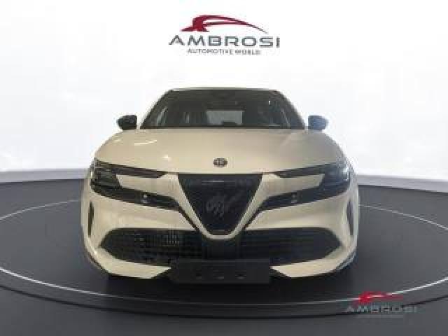 Alfa Romeo Junior Ibrida 1.2 145cv 