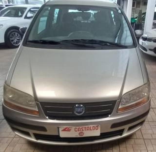 Fiat Idea 1.4 16v Dynamic 