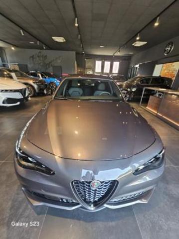 Alfa Romeo Giulia 2.2 Turbodiesel 210 Cv At8 Awd Q4 Veloce 