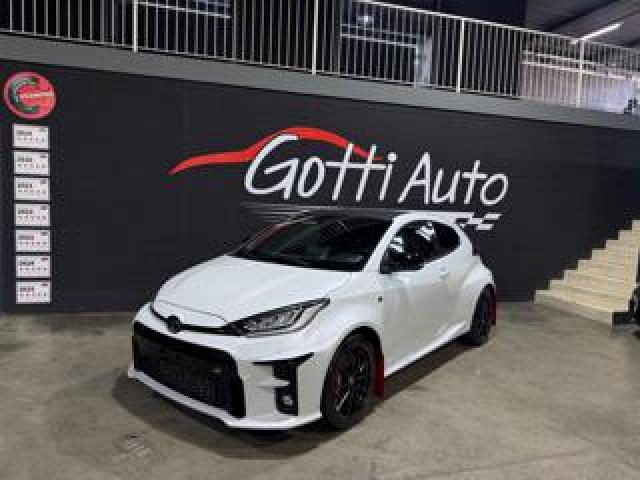 Toyota Yaris Prima Vernice White Perla Full Stock 