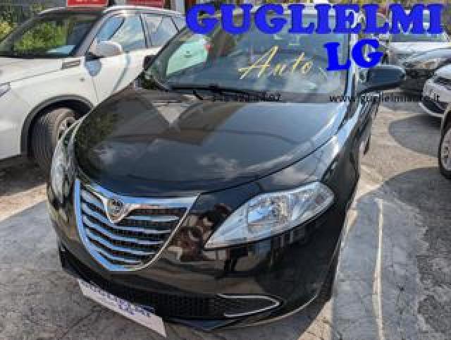 Lancia Ypsilon 1.2 69 Cv 5 Porte S&s Gold 
