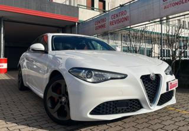 Alfa Romeo Giulia 2.0 Turbo 200 Cv At8 