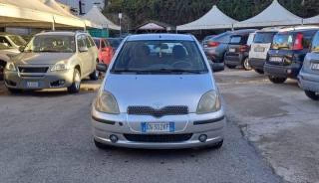 Toyota Yaris 1.3i 16v Cat 5 Porte Luna 