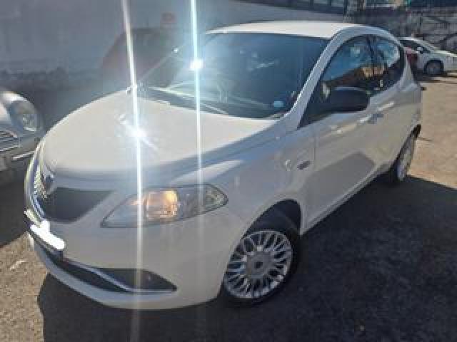 Lancia Ypsilon 1.2 69 Cv 5 Porte Gpl Ecochic 