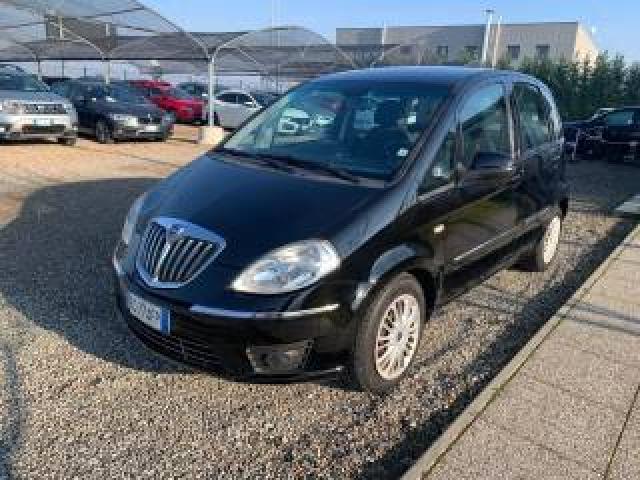 Lancia Musa 1.4 16v Dfn 5th Avenue 