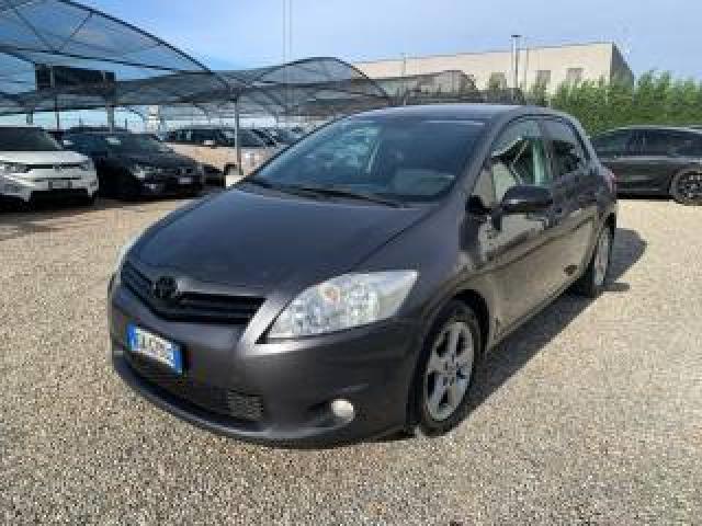 Toyota Auris 2.0 D-4d Dpf 5 Porte Sol 