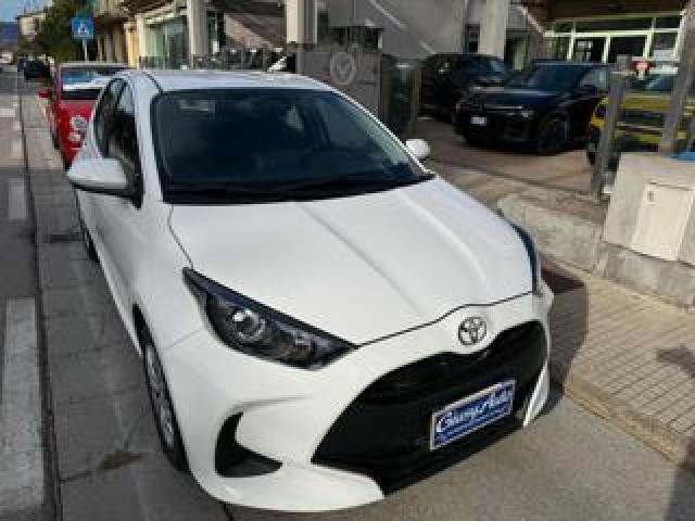 Toyota Yaris 1.5 Hybrid 5 Porte Active Promo Finanziamento 
