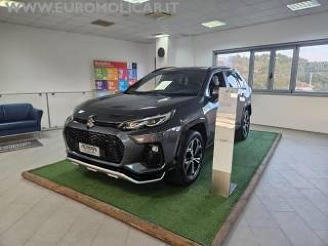 Suzuki Across Hybrid Plug-In 4x4 - Demo 