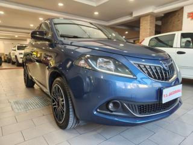 Lancia Ypsilon 1.0 Firefly 5 Porte S&s Hybrid Ecochic Gold 