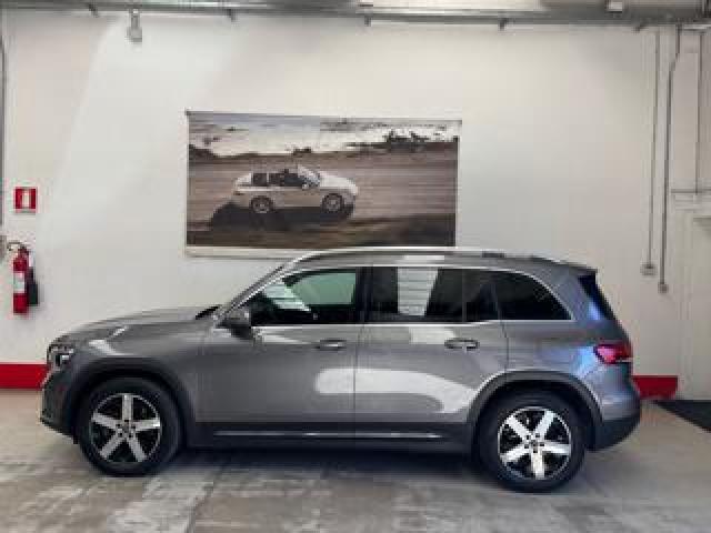 Mercedes Benz