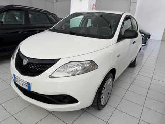 Lancia Ypsilon 1.0 Firefly 5 Porte S&s Hybrid Ecochic Silver 