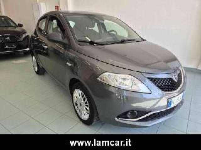 Lancia Ypsilon 1.2 69 Cv 5 Porte Gold 