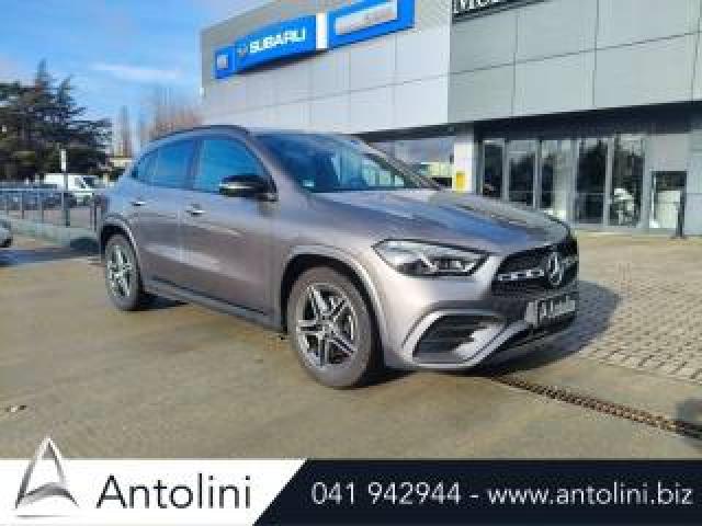 Mercedes Benz Gla 180 Automatic Amg Line Premium luci Ambient 