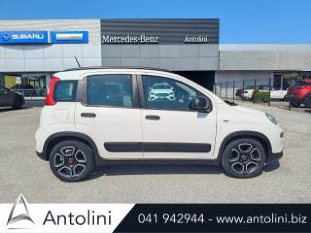 Fiat Panda 1.0 S&s Hybrid City Life gomme Nuove 