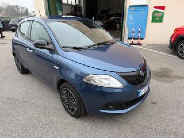 Lancia Ypsilon 1.0 Firefly 5 Porte S&s Hybrid Silver Plus 