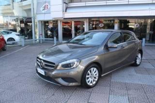 Mercedes Benz A 200 Sport 