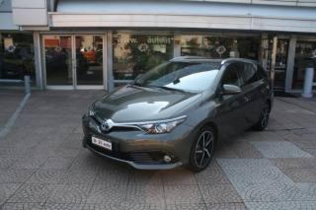 Toyota Auris Touring Sports 1.8 Hybrid Lounge 