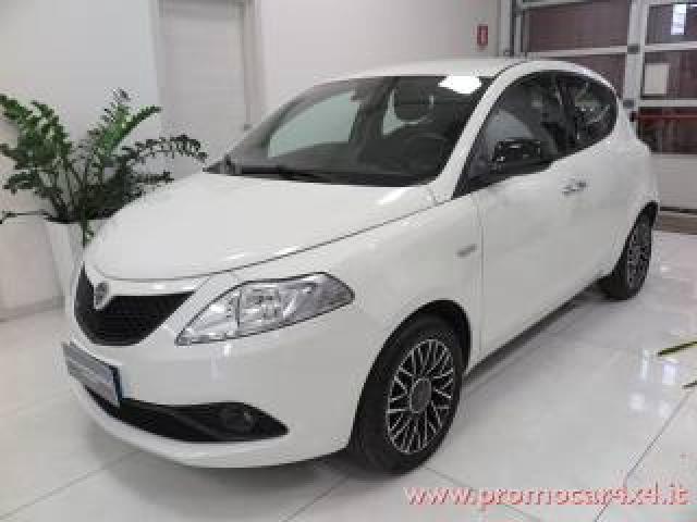 Lancia Ypsilon 1.2 69 Cv 5p Gpl Ecochic Gold  solo 56.000 !!! 