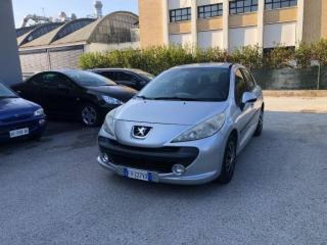 Peugeot 207 1.4 Vti 95cv 5p. X Line 