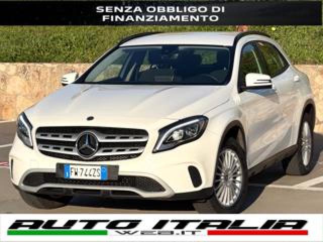 Mercedes Benz Gla 180 Pack Night+navi+full Led+r.cam+port.elettrico 