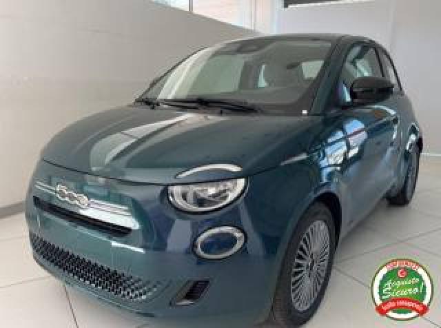 Fiat 500 Berlina Hybrid Icon + Pack Comfort 