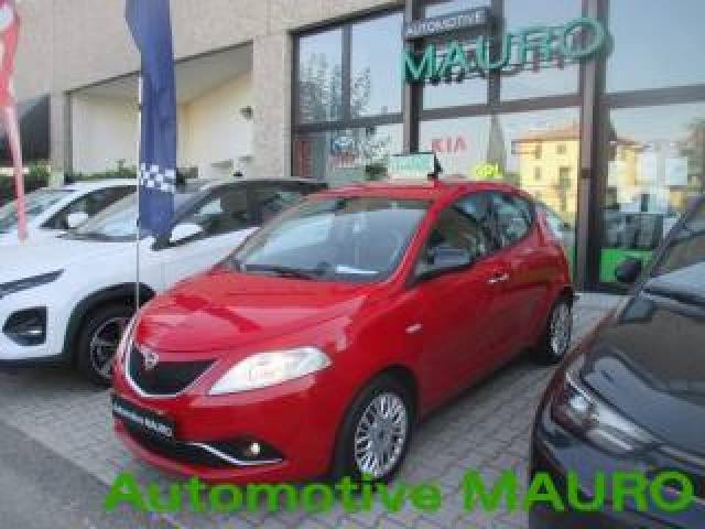 Lancia Ypsilon 1.2 69 Cv 5 Porte Gold 